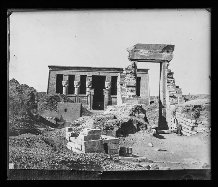  Entrance pylon and columned pronaos with Hathor capitals from the Temple of Hathor at Dendera. Probably a 19th century photograph.