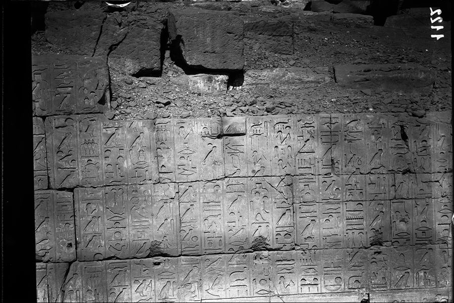 Dettaglio presente sul III pilone (inizialmente eretto da Amenhotep III), lato sud-est, con iscrizioni volute da Ramesse III.
