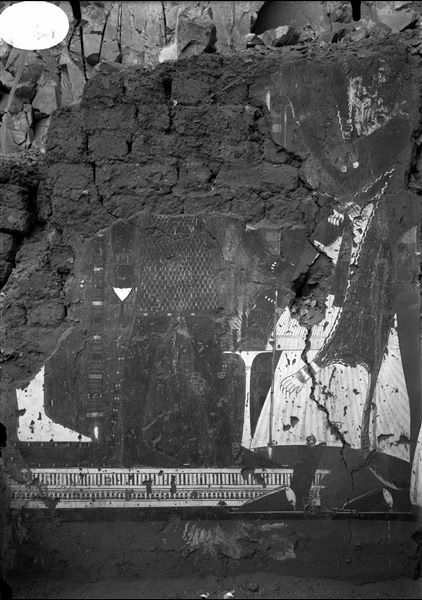 Parete ovest, lato nord, della camera trasversale della tomba di Ipuy (TT217). Il defunto è rappresentato mentre compie una libazione davanti ad Anubi e Ptah-Sokar.