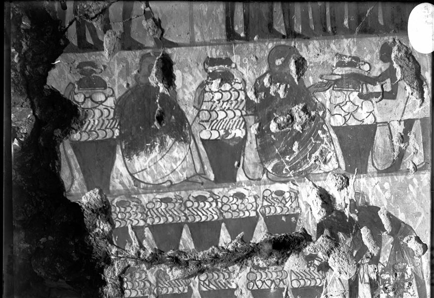 West wall, south side of the transverse chamber from the tomb of Horemheb (TT78). A detail from a wall scene depicting a pile of offerings for the deceased. 