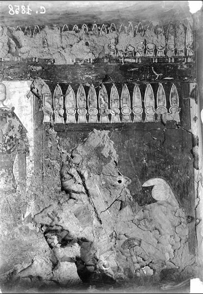 Badly preserved wall. Due to stylistic details it could form part of the remaining paintings in tomb QV36, attributed to an anonymous princess. Schiaparelli excavations.