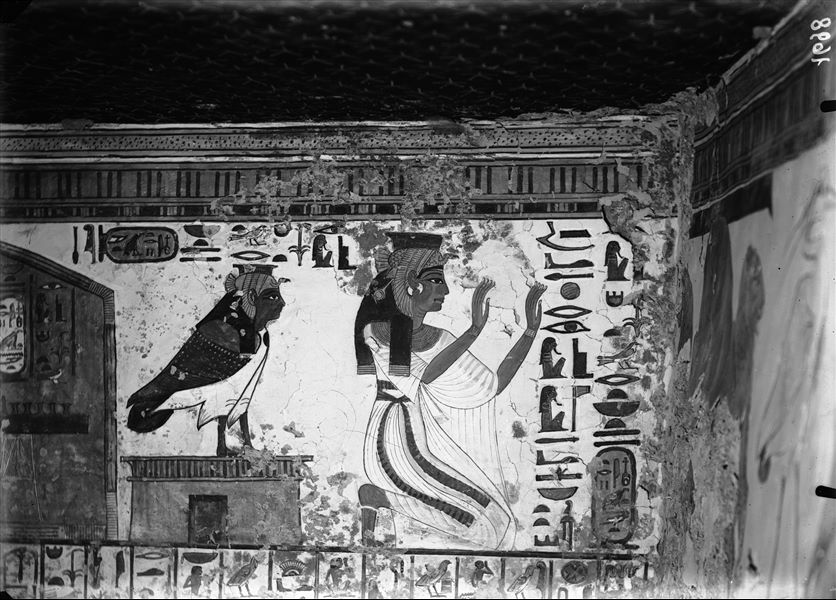 Interior of the tomb of Nefertari, antechamber, scene 2: upper register representing the queen playing senet, her Ba on a small temple and the queen (again) in the act of adoration. Also visible is the ceiling painted with stars. 