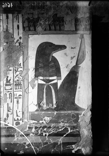 Burial chamber, east wall, scene 34. Continuation of the text from Spell 146 of the Book of the Dead. The third gate and its crocodile-headed guardian can be seen. 