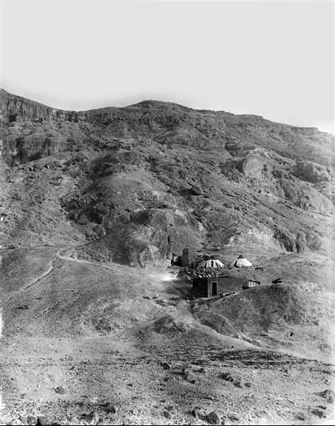 View of the camp near the Valley of the Queens, shortly after the discovery of several sarcophagi from the tombs of Khaemwaset (QV44) and Setiherkhepeshef (QV43). Schiaparelli excavations.