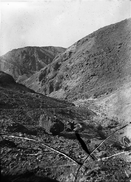 Veduta generale di una valle laterale nei pressi della Valle delle Regine.