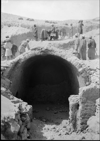 Northern necropolis, south of tomb of Iqer. ​​Unidentified room with barrel-vault. Farina excavations. 