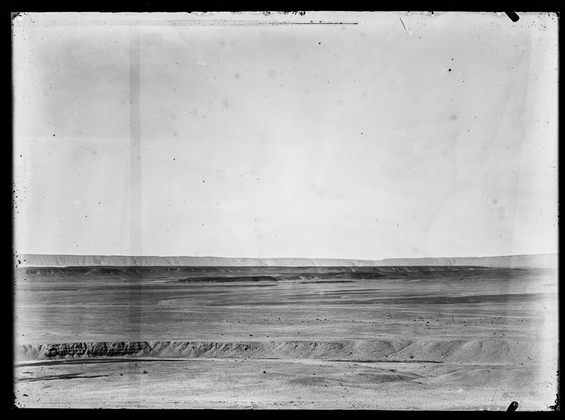  General view of the plain around Gebelein.