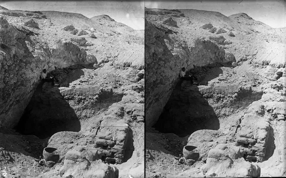 Excavations north of the hill, the anthropologist Giovanni Marro. Farina excavations. 