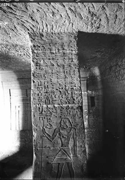 View of pillar IV, east side, inside the tomb of Herkhuf (QH 34n). Schiaparelli excavations.