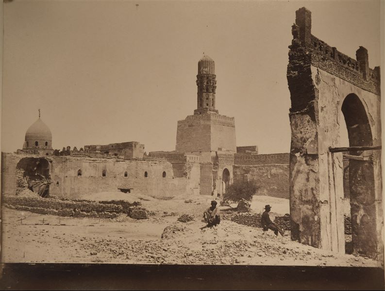 Scorcio di un settore del cimitero islamico al Cairo.
