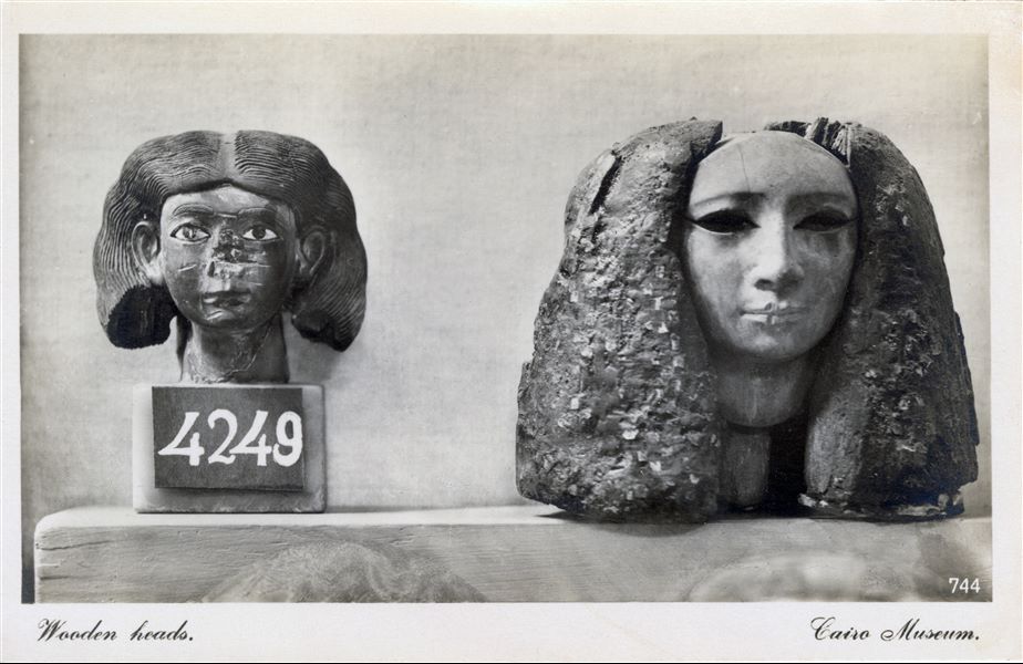 Gallery in the Egyptian Museum in Cairo. Female heads. Album “Cartes postales” (Postcards). 
