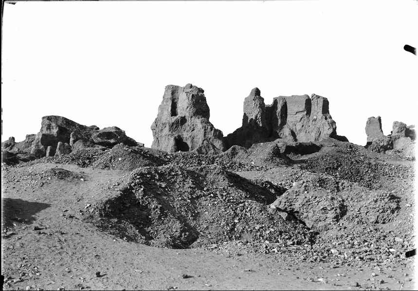 Excavation area of the site, an unidentified brick structure is visible. Schiaparelli excavations.