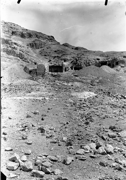 Tomb of Wahka II. To the west (left) the remains of the masonry of the so-called Greek tomb are visible. Schiaparelli excavations.
