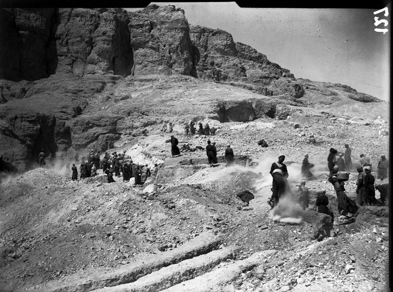 Excavations near the tomb of Ibu, initial phases. Schiaparelli excavations.